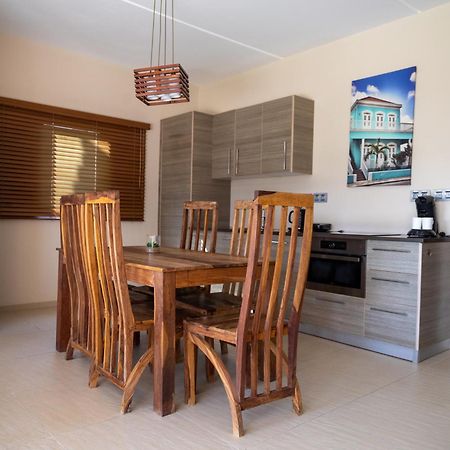Spanish Water View Apartment 빌렘스타트 외부 사진
